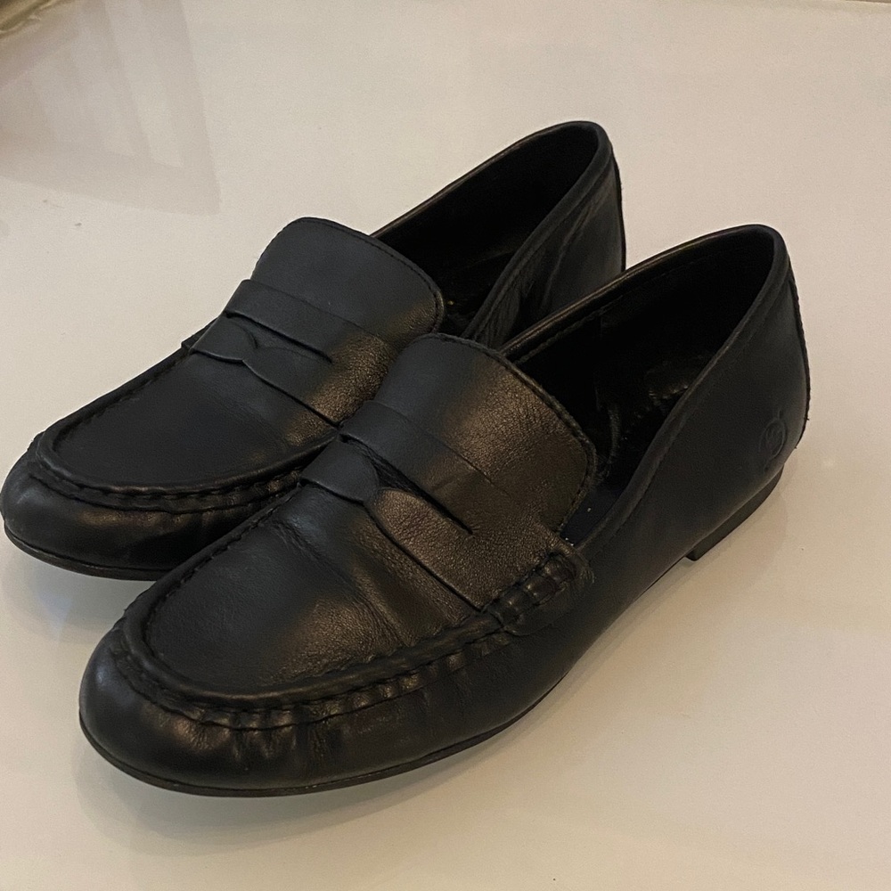 Born leather Black Loafers